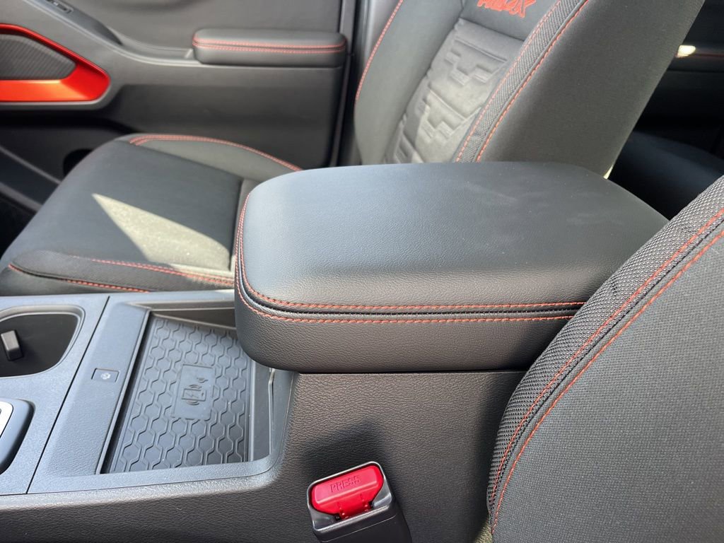 New 2026 Nissan Frontier PRO-4X w/ Pro-4x Convenience Package image 13