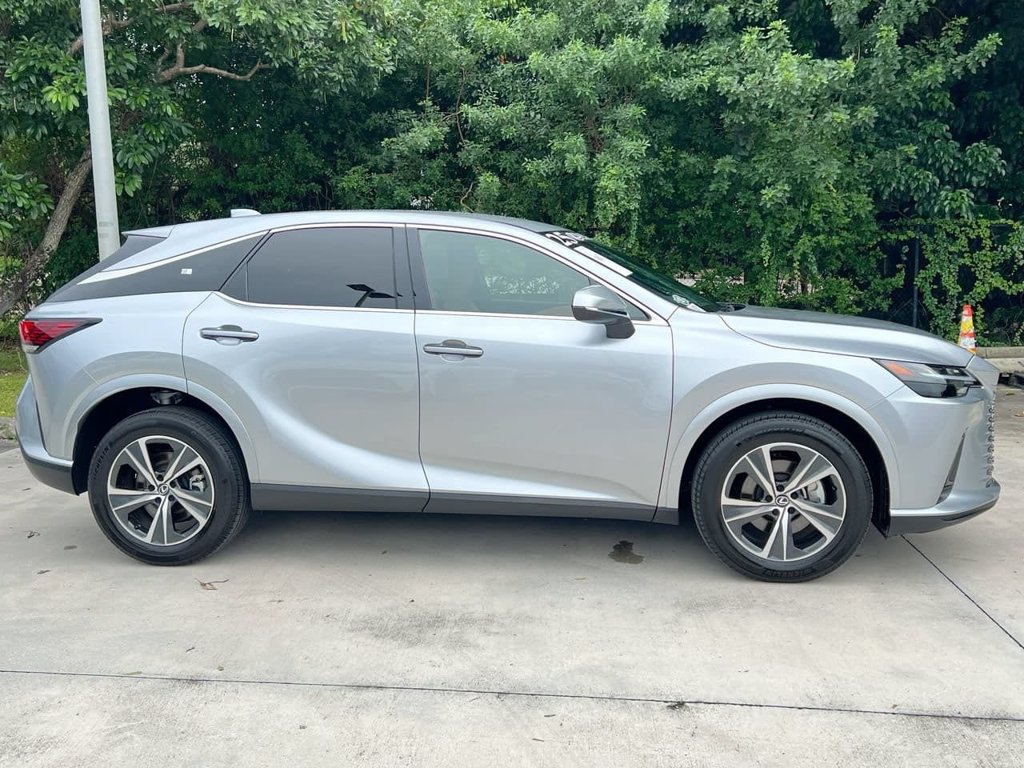 Certified 2025 Lexus RX 350 FWD image 8
