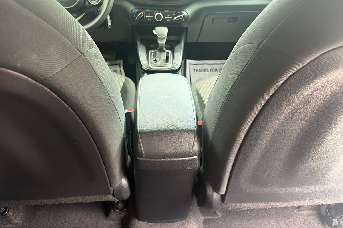 Used 2021 Kia Soul LX FWD image 19