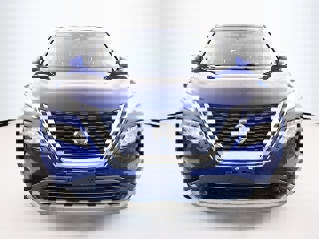 Certified 2023 Nissan Rogue SV image 2