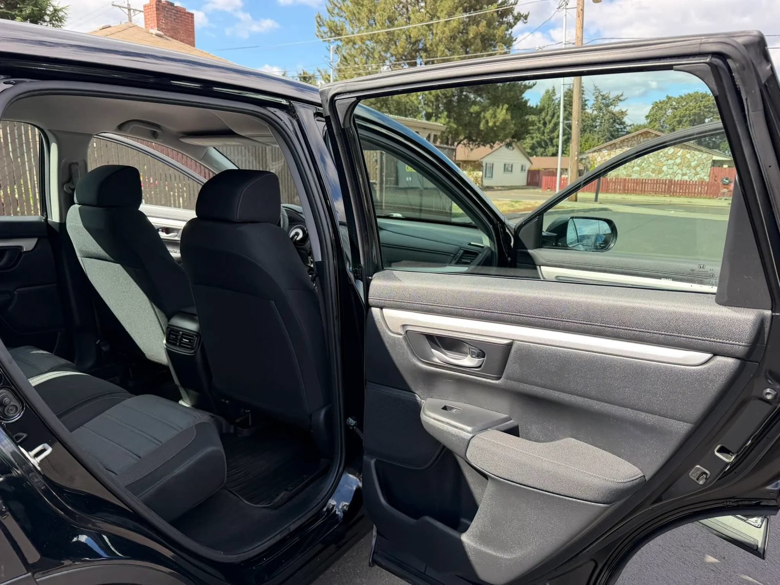 Used 2017 Honda CR-V LX image 13