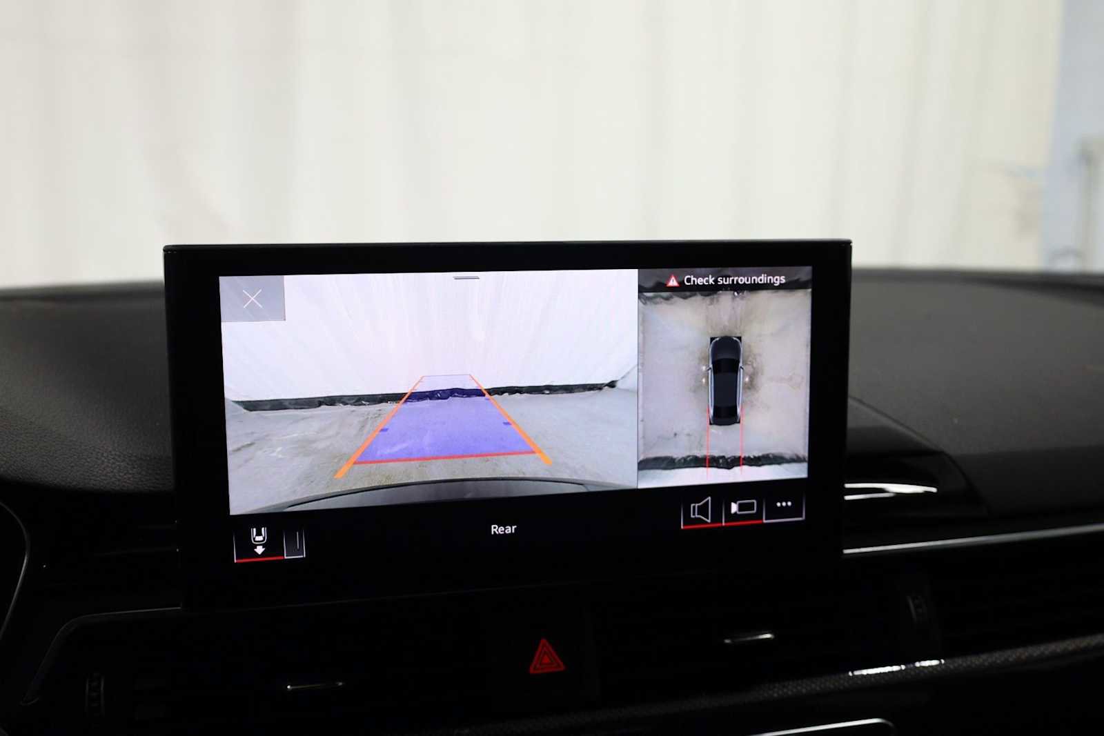 Used 2023 Audi S4 Premium Plus w/ Premium Plus Package image 32