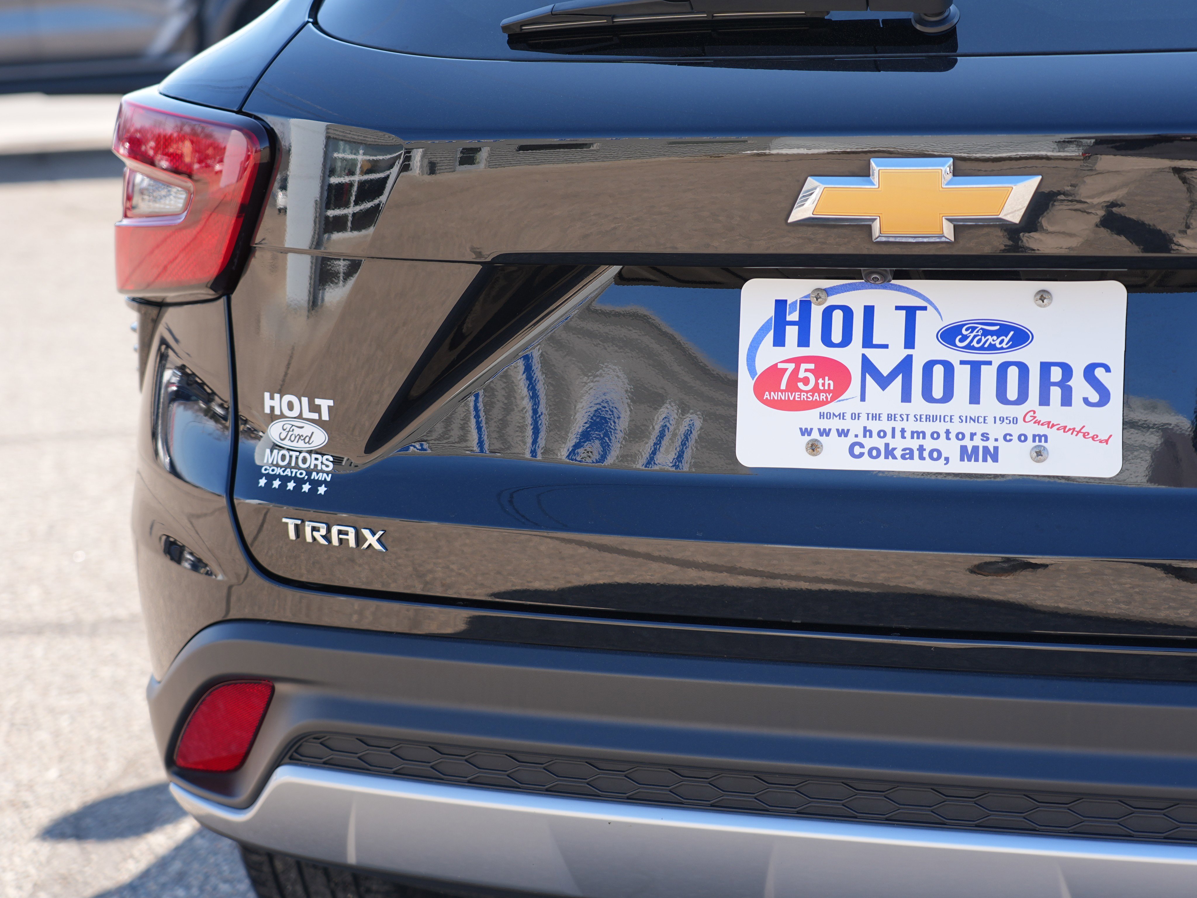 Used 2024 Chevrolet Trax LT w/ LT Convenience Package image 12