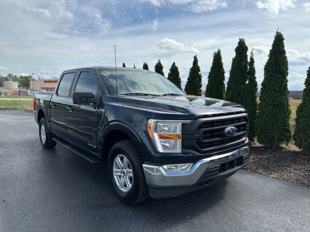 Used 2022 Ford F150 XL w/ Trailer Tow Package image 2