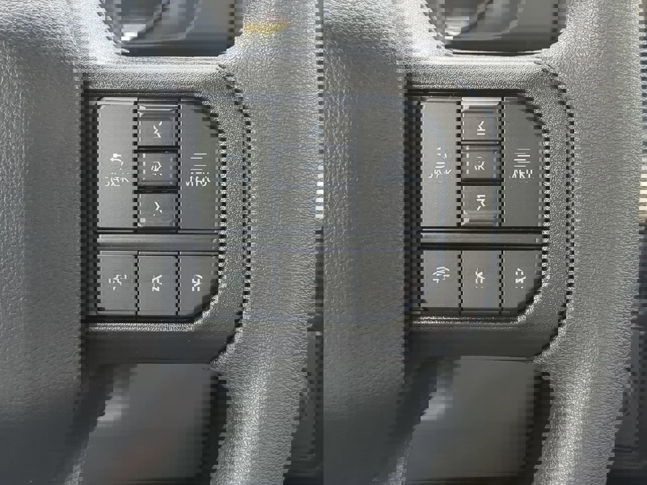 New 2025 Ford F550 2WD Regular Cab Super Duty w/ XL Chrome Package image 22