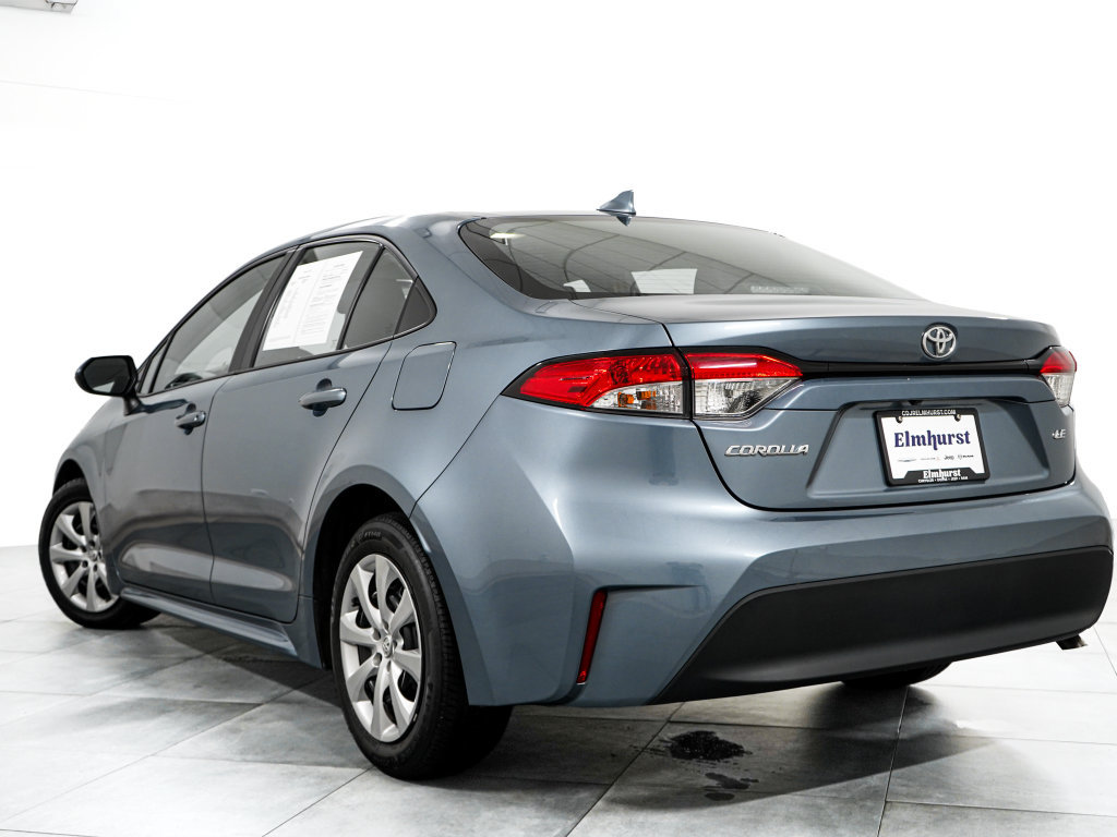 Used 2025 Toyota Corolla LE FWD image 5