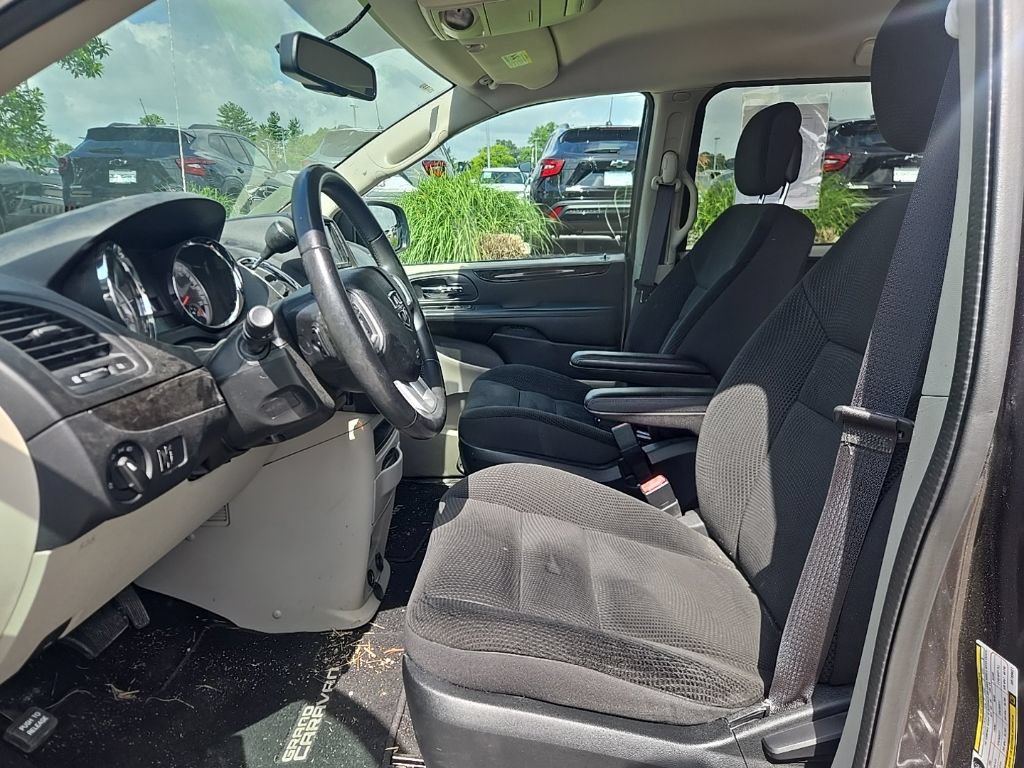 Used 2017 Dodge Grand Caravan SE w/ Power Window Group FWD image 6