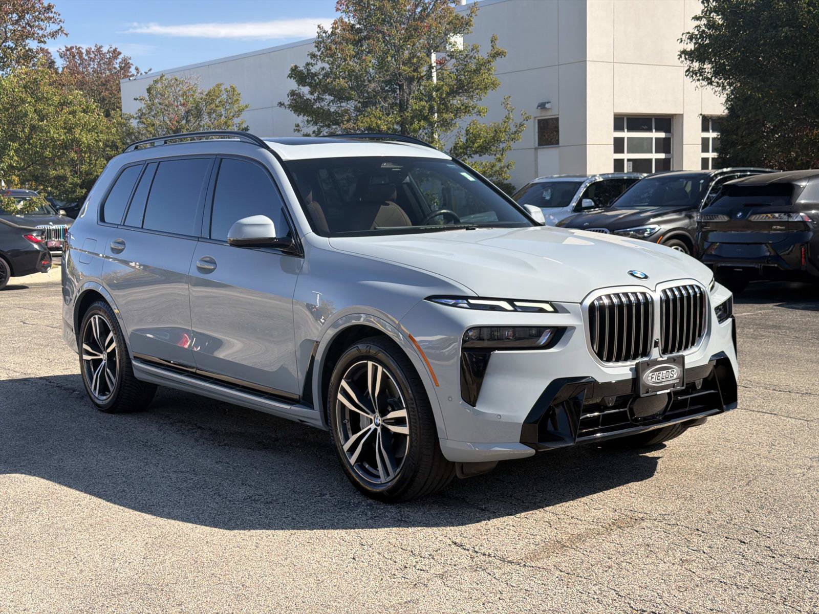 Certified 2024 BMW X7 xDrive40i w/ M Sport Package AWD/4WD image 3