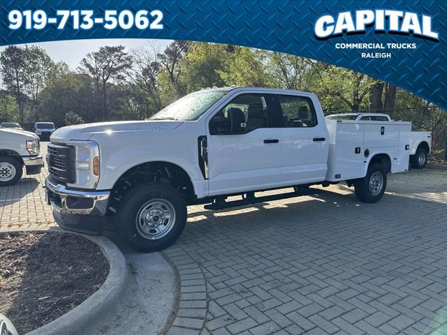 New 2026 Ford F350 XL w/ XL Chrome Package AWD/4WD image 1