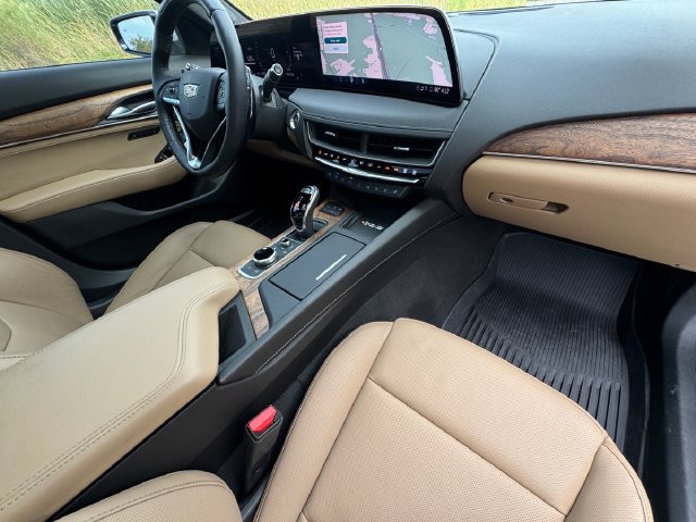 Used 2025 Cadillac CT5 Premium Luxury w/ Sun And Sound Package RWD image 32