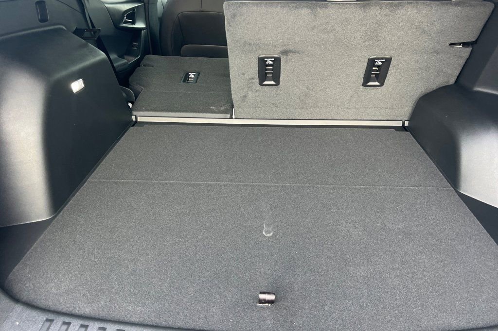 New 2026 Chevrolet Equinox LT w/ Convenience Package II image 12