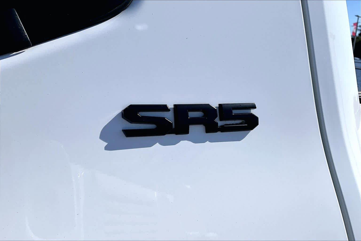 Used 2023 Toyota Tundra SR5 w/ TRD Off-Road Premium Package AWD/4WD image 9