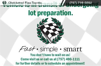 Used 2025 Toyota Sienna Platinum image 24