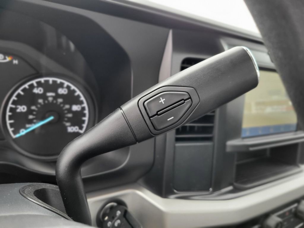 New 2026 Ford F350 4x4 Regular Cab Super Duty image 18