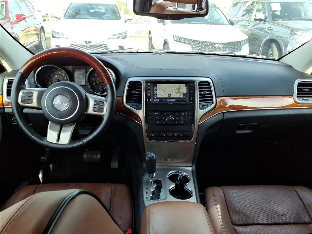 Used 2012 Jeep Grand Cherokee Overland w/ Mopar Chrome Edition Group image 17