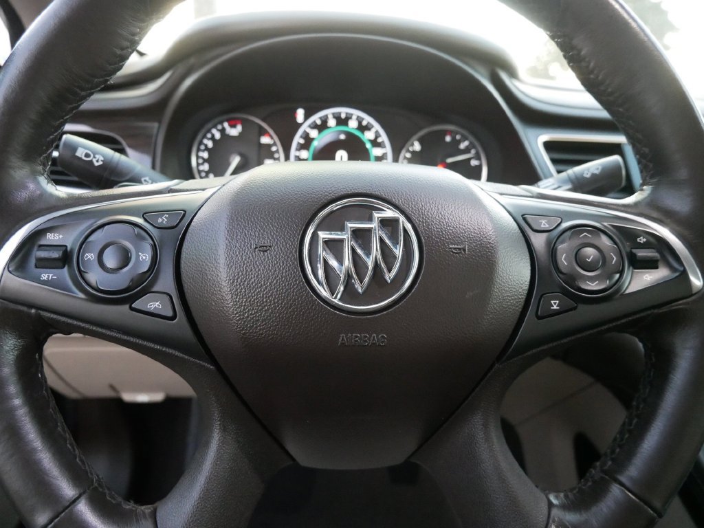 Used 2018 Buick LaCrosse Essence FWD image 17