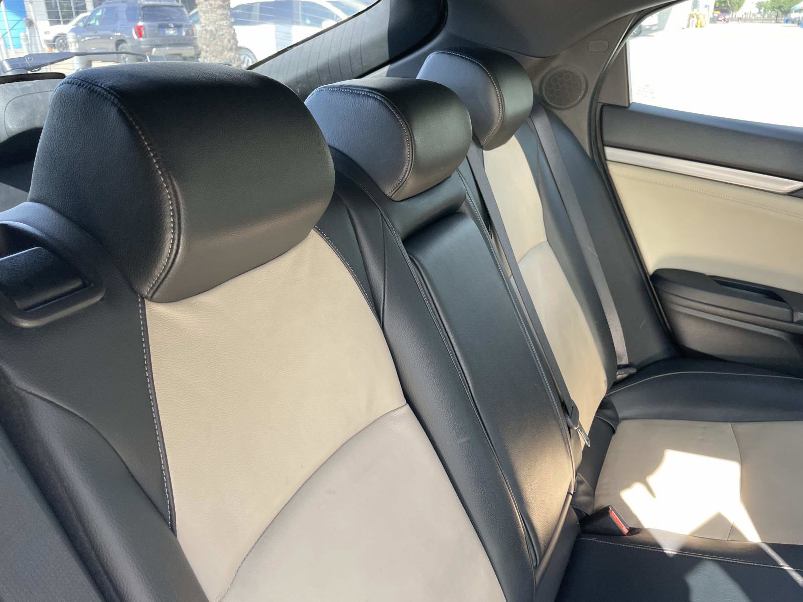 Used 2019 Honda Civic Sport Touring image 21