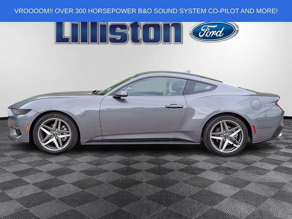 Used 2026 Ford Mustang Premium RWD image 7