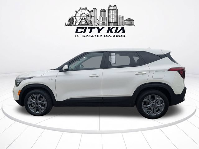 Certified 2026 Kia Seltos LX FWD image 3