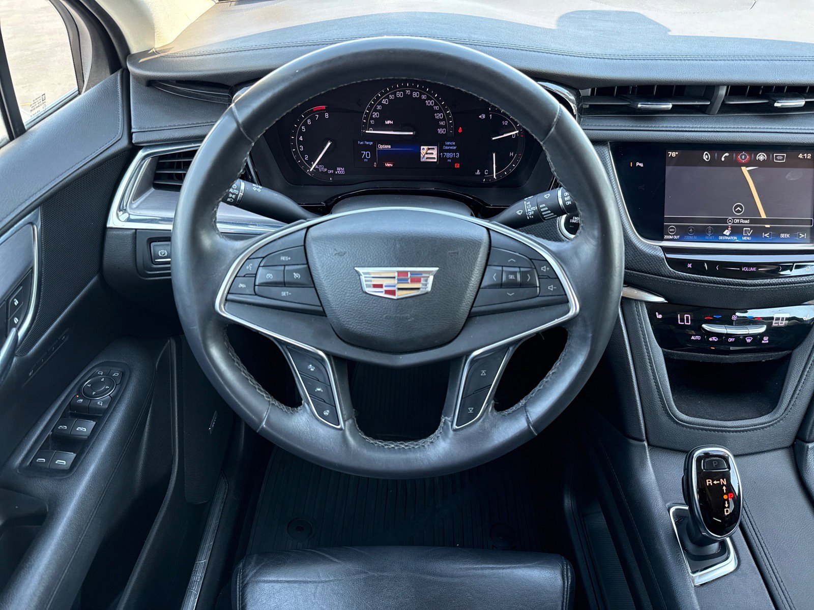 Used 2017 Cadillac XT5 Luxury w/ Driver Awareness Package AWD/4WD image 14