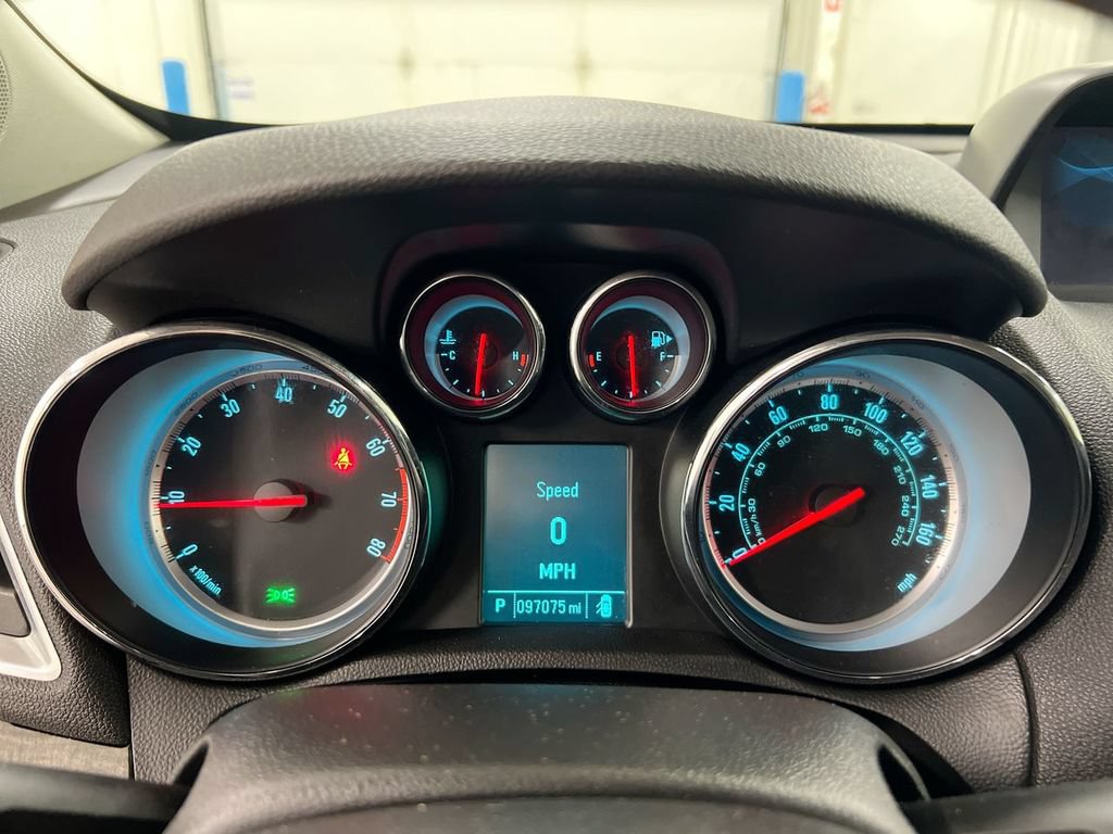Used 2014 Buick Encore FWD image 12