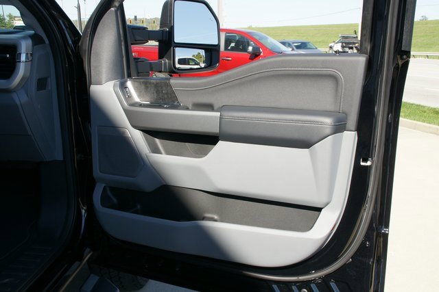 New 2026 Ford F350 XLT image 38