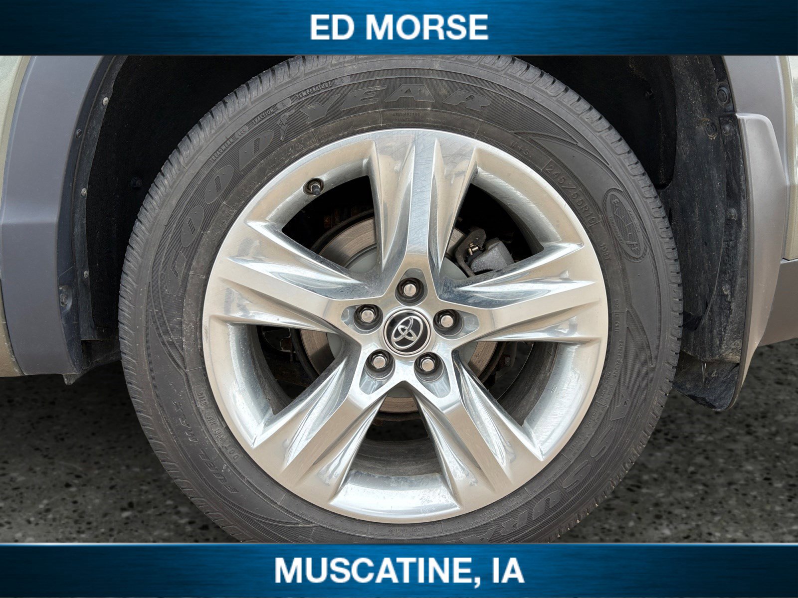 Used 2016 Toyota Highlander Limited image 10