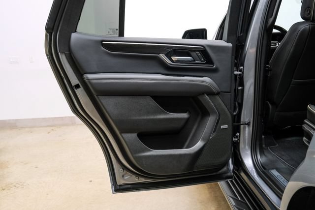 Used 2026 GMC Yukon Elevation w/ Elevation Premium Package AWD/4WD image 77