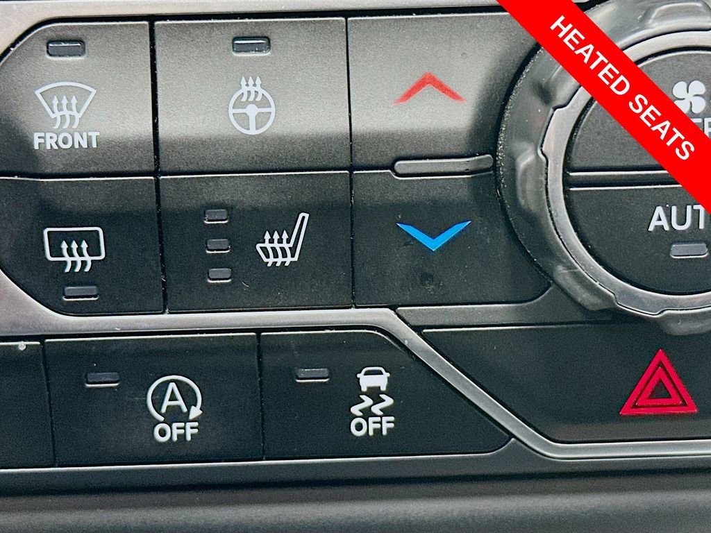 Used 2021 Jeep Wrangler Unlimited Sahara w/ Uconnect 4C Nav & Sound Group image 21