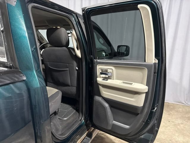 Used 2011 RAM 1500 Classic SLT AWD/4WD image 25