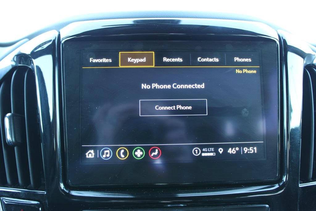 Used 2023 Chevrolet Traverse LT FWD image 49