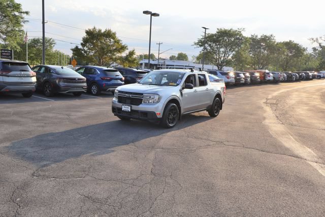 Used 2024 Ford Maverick Lariat w/ FX4 Off-Road Package AWD/4WD image 3