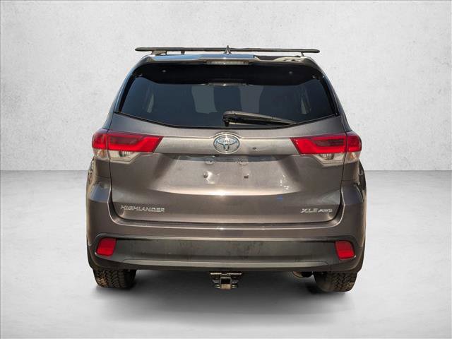Used 2019 Toyota Highlander XLE image 7