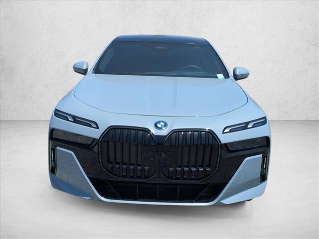 New 2026 BMW 750e xDrive w/ Premium Package AWD/4WD image 6