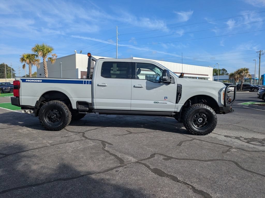 New 2026 Ford F250 Lariat w/ Black Appearance Package AWD/4WD image 3