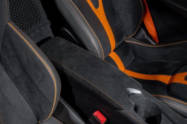 Used 2019 McLaren 720S Performance image 23