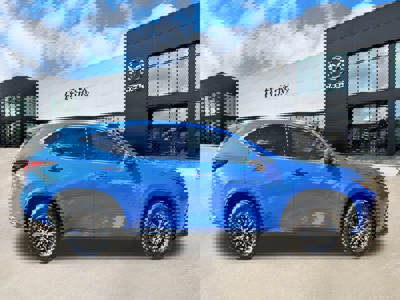 Used 2025 Lexus NX 350 AWD image 5