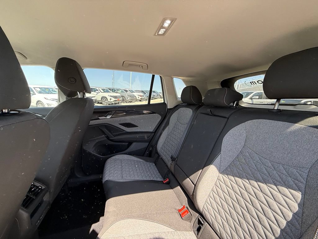 Certified 2025 Volkswagen Tiguan S FWD image 14