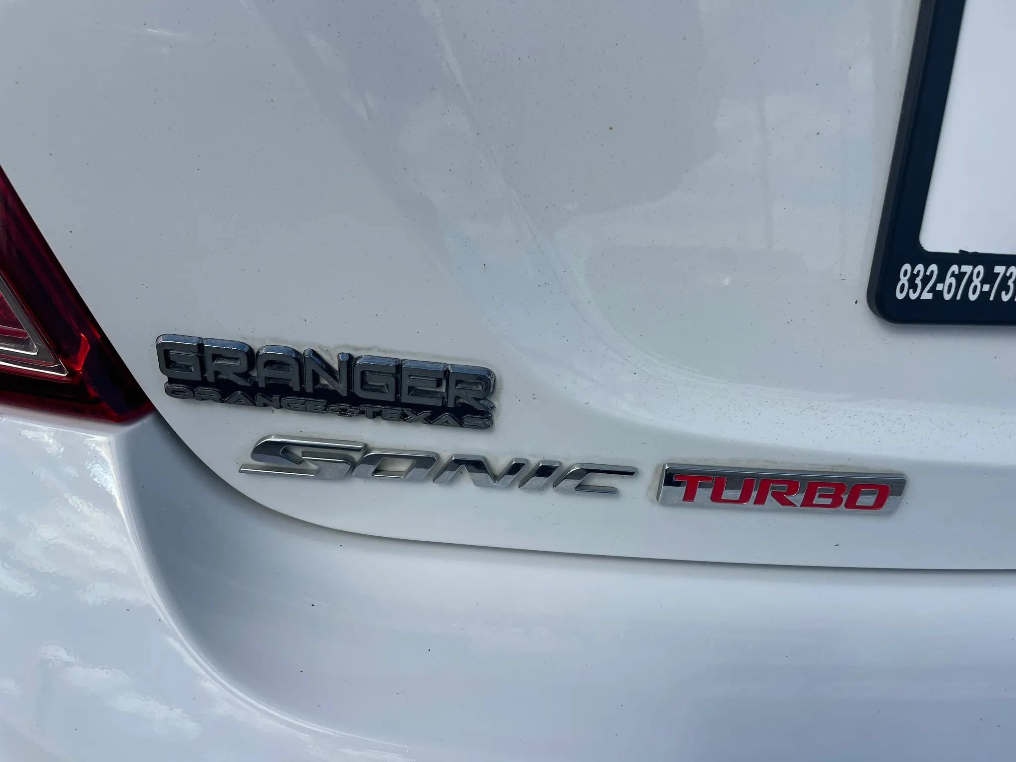 Used 2017 Chevrolet Sonic LT FWD image 6