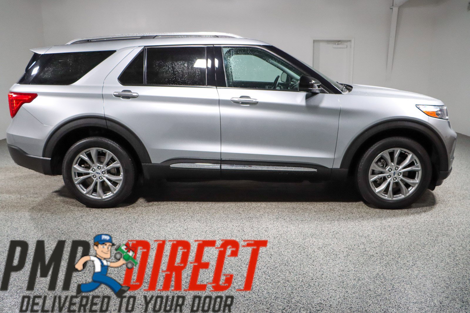 Used 2023 Ford Explorer Limited AWD/4WD image 6
