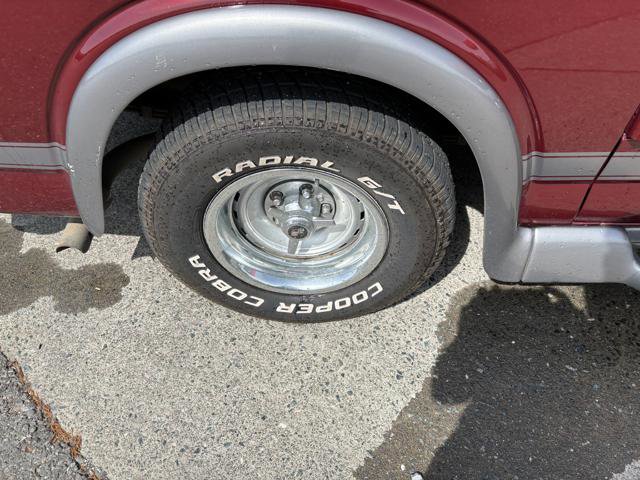 Used 1999 Chevrolet Express 1500 w/ Convenience Pkg image 34