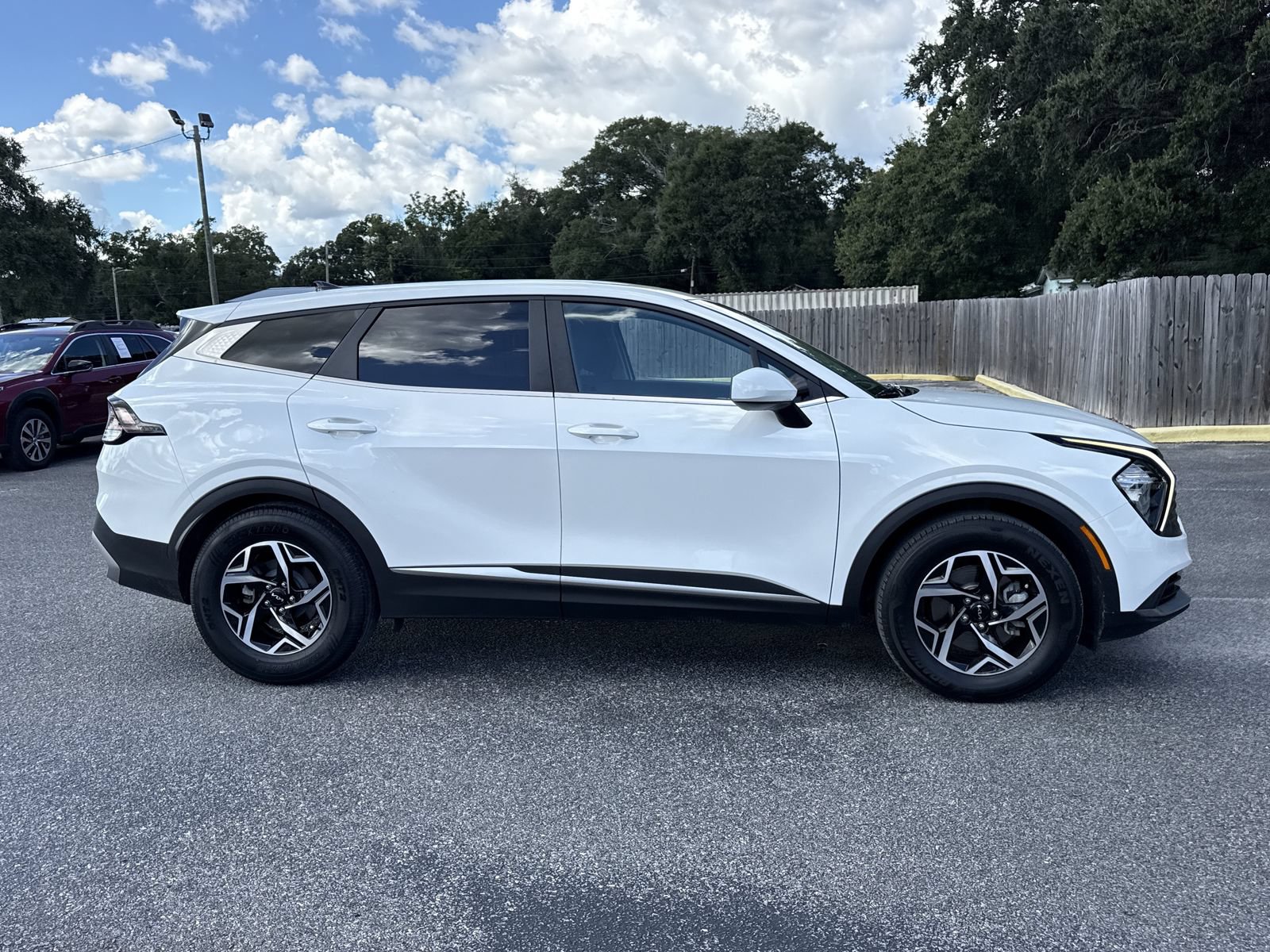 Used 2023 Kia Sportage LX FWD image 6