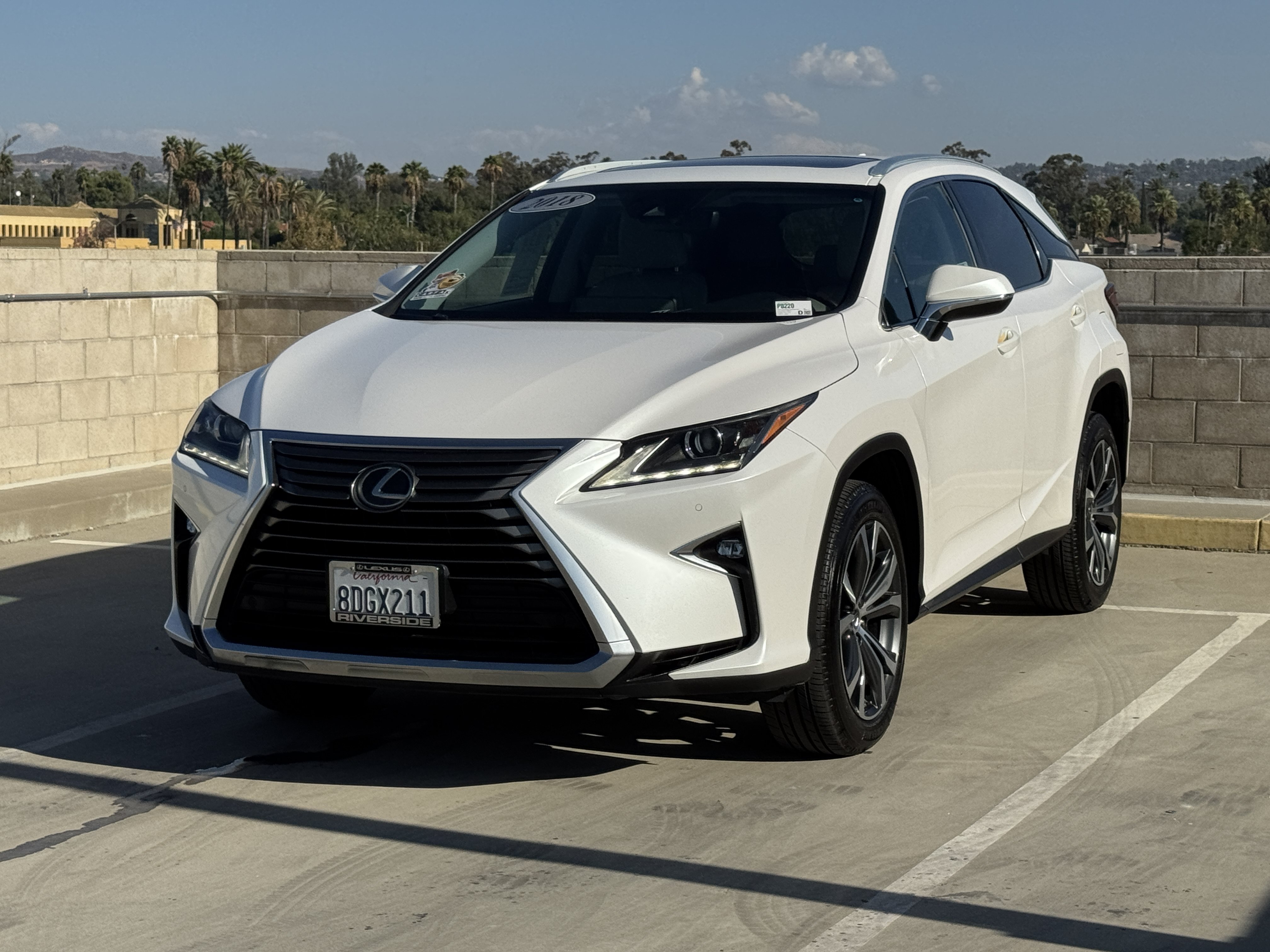 Used 2018 Lexus RX 350 FWD w/ Premium Package image 4