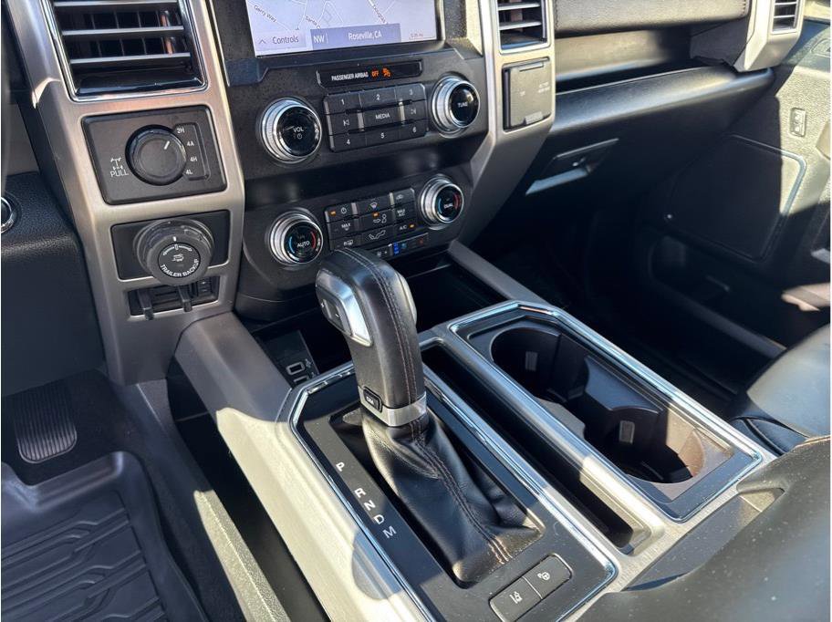 Used 2019 Ford F150 Platinum w/ Equipment Group 701A Luxury image 34