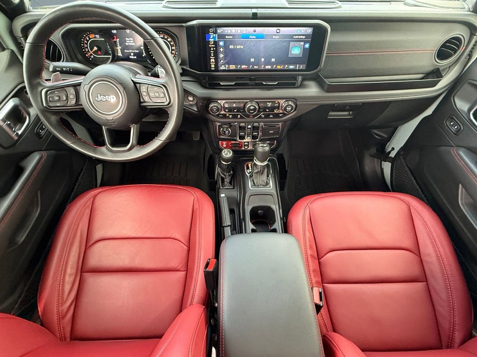 Used 2024 Jeep Wrangler Unlimited Rubicon 392 image 13