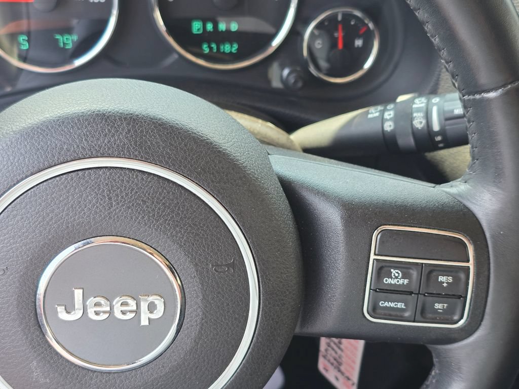 Used 2013 Jeep Wrangler Rubicon w/ PWR Convenience Group AWD/4WD image 15