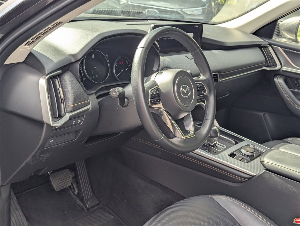 Used 2024 MAZDA CX-90 3.3 Turbo w/ Preferred Plus image 15