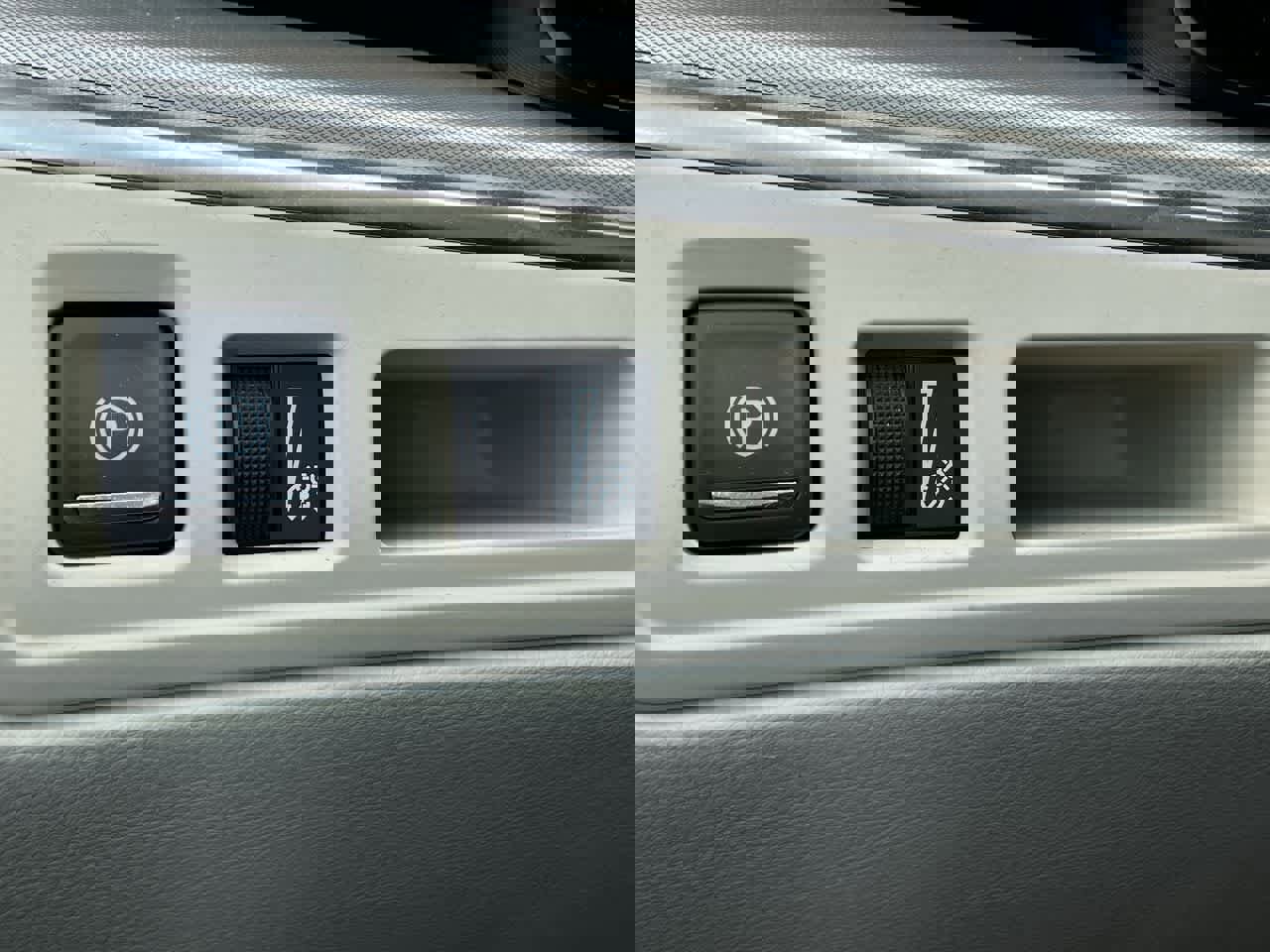 Certified 2023 Cadillac XT5 Premium Luxury w/ LPO, Floor Liner Package image 30