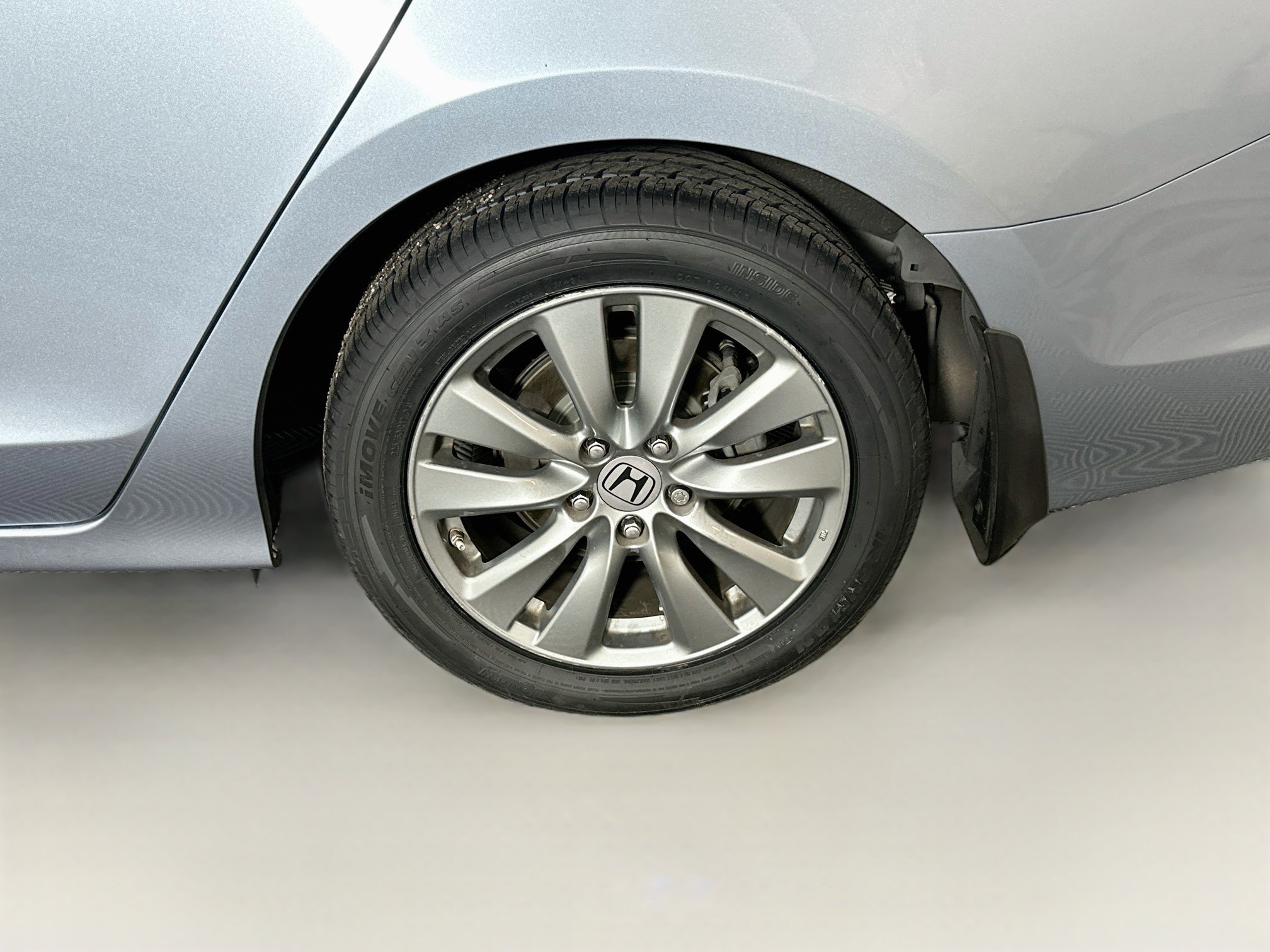 Used 2011 Honda Accord EX-L image 11