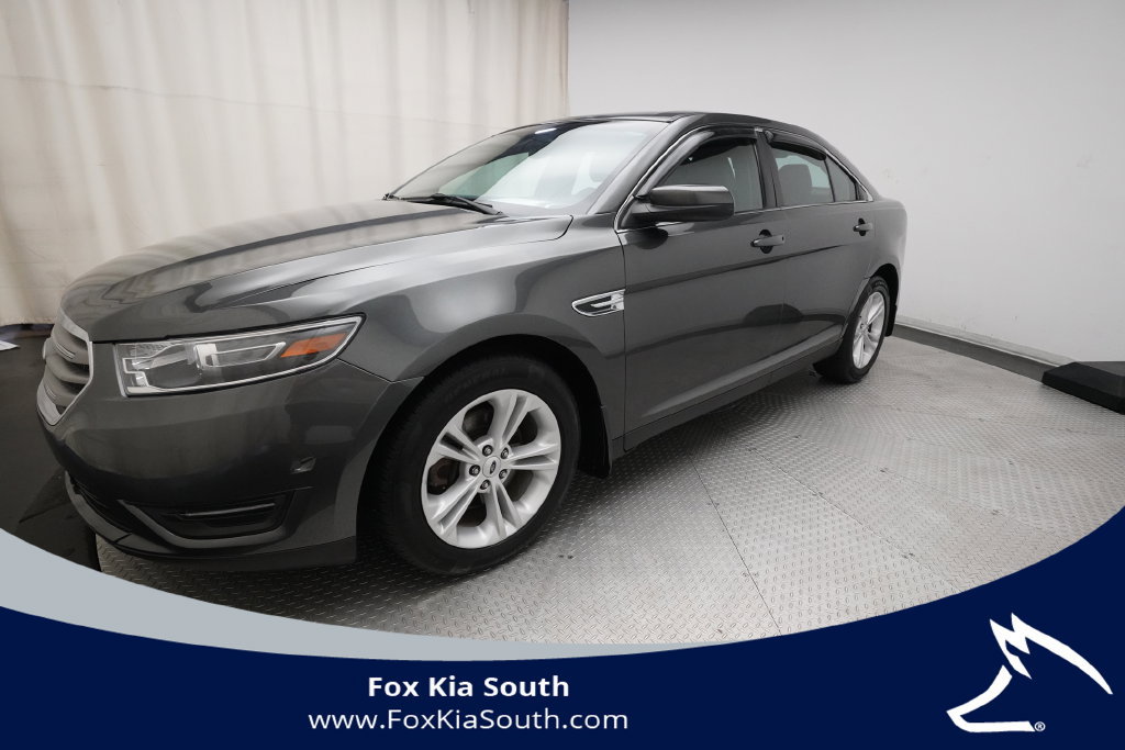 Used 2018 Ford Taurus SEL FWD image 1